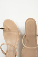 Toe-ring strappy heels