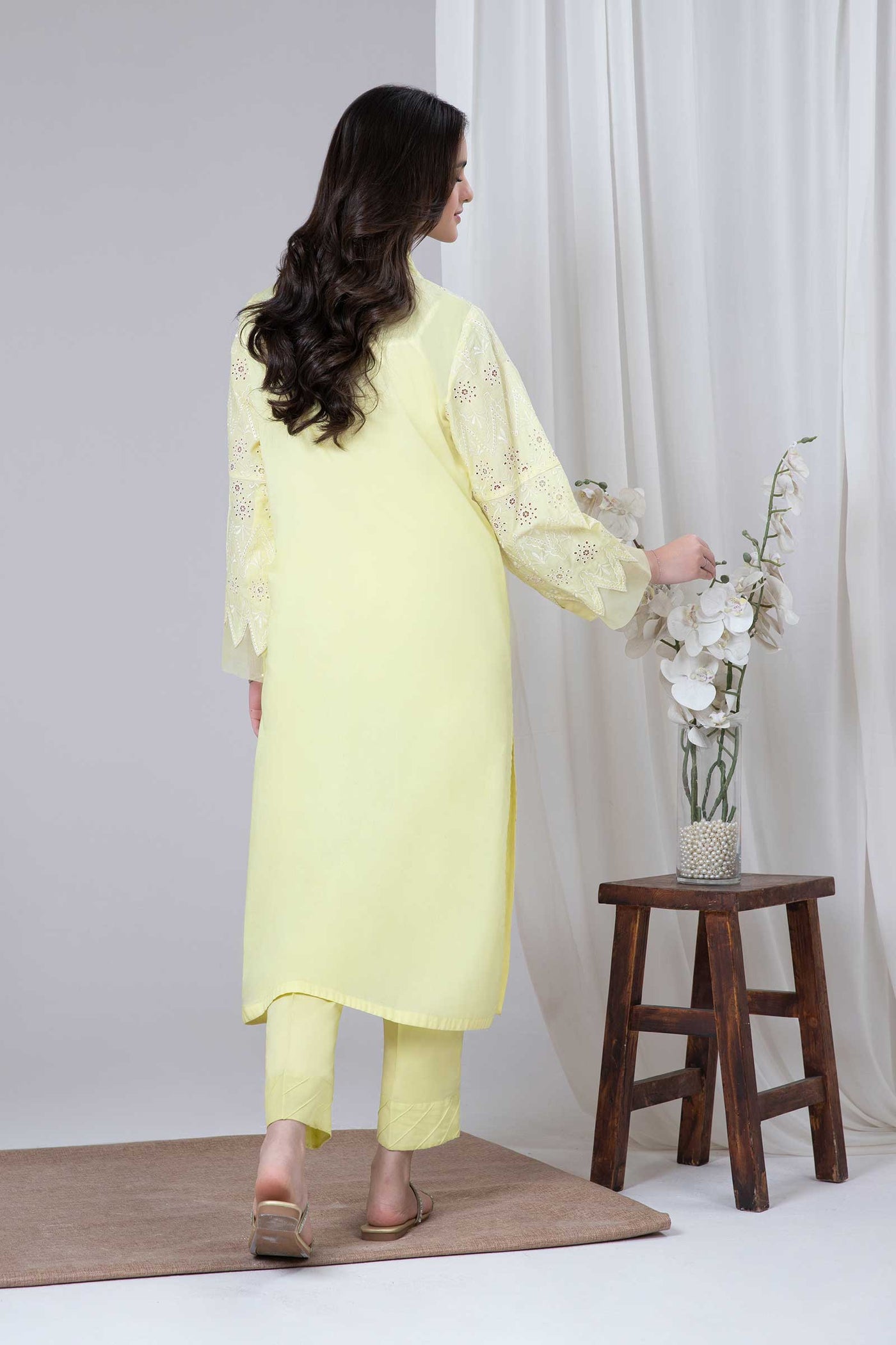 Embroidered Lawn Kurta | MB-EF24-38