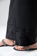 Embroidered Khaddar Trouser